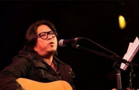 高晓松的歌曲（用音乐串联着我们的回忆，感受到生命的温暖）