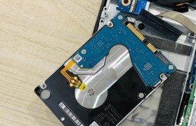 拯救者2019Y7000硬盘安装教程（一步步教你安装硬盘，为你的拯救者提升存储空间）